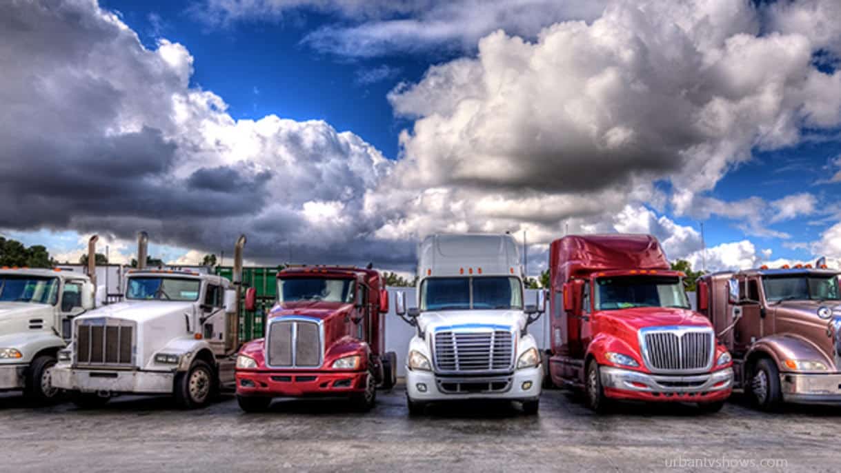 7 Trucking Companies That Sponsor Immigrants
